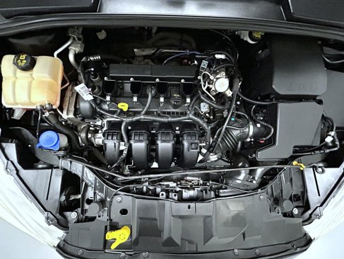 Used 2016 Ford Focus Titanium w/ Titanium Cold Weather Package image 24
