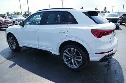 Used 2022 Audi Q3 2.0T Premium Plus w/ Premium Plus Package image 7