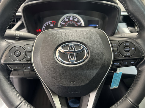 Used 2021 Toyota Corolla SE image 16