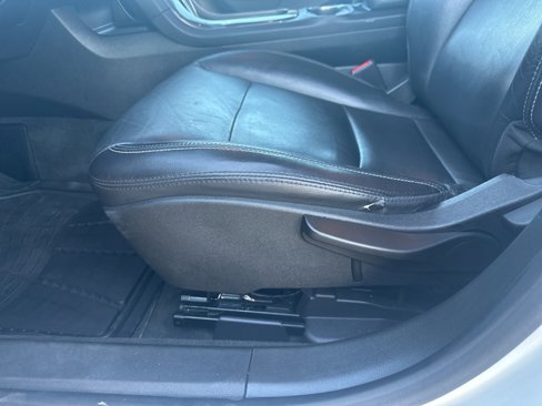 Used 2013 Chevrolet Volt Premium w/ Premium Trim Package image 12