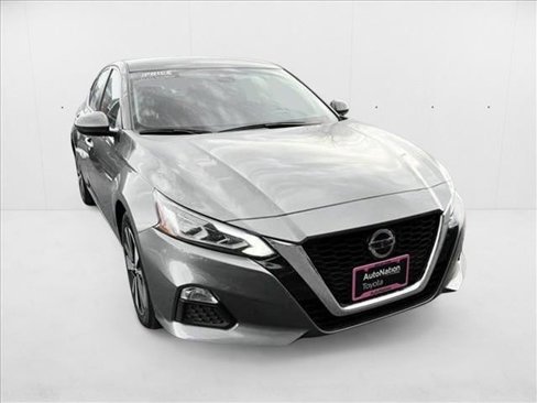Used 2022 Nissan Altima 2.5 SV image 6