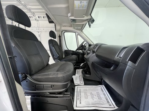 Used 2014 RAM ProMaster 2500 w/ Interior Convenience Group image 9