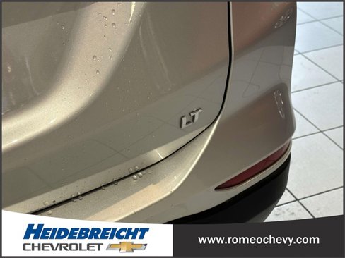 Used 2022 Chevrolet Equinox LT image 10