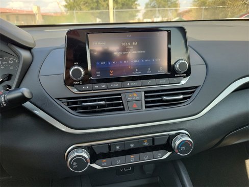 New 2024 Nissan Altima 2.5 S image 22