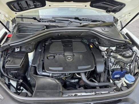 Used 2013 Mercedes-Benz ML 350 4MATIC image 2