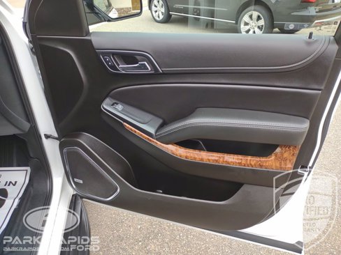 Used 2020 Chevrolet Suburban Premier image 56