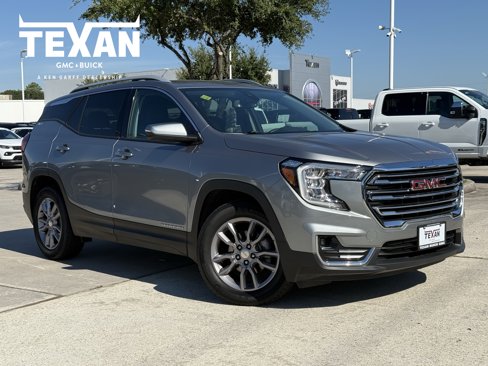 Used 2024 GMC Terrain SLT image 1