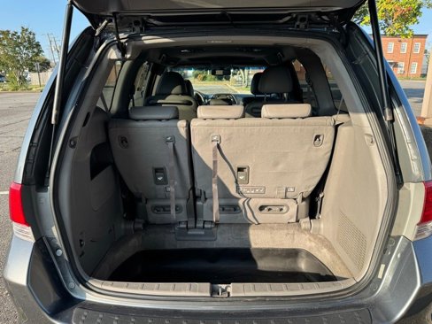 Used 2010 Honda Odyssey EX-L image 32