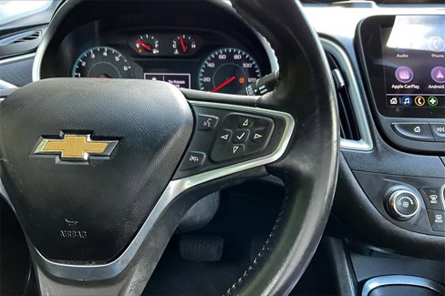 Used 2022 Chevrolet Malibu RS image 12