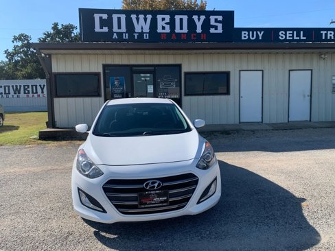 Used 2016 Hyundai Elantra GT w/ Option Group 02 image 7