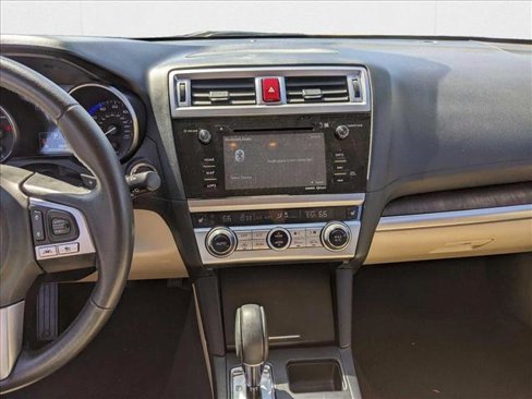 Used 2017 Subaru Outback 2.5i Limited image 13