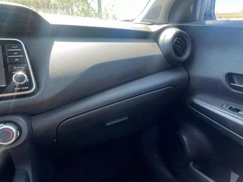 Used 2021 Nissan Kicks S image 26