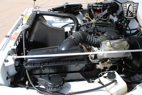 Used 1990 Jeep Wrangler S image 15
