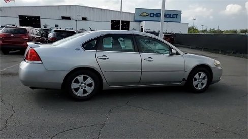 Used 2008 Chevrolet Impala LT image 9