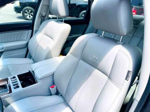 Used 2010 INFINITI M35 x w/ Technology Pkg image 17
