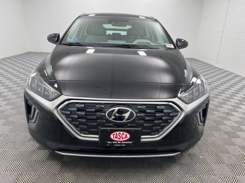Used 2020 Hyundai Ioniq SEL image 3