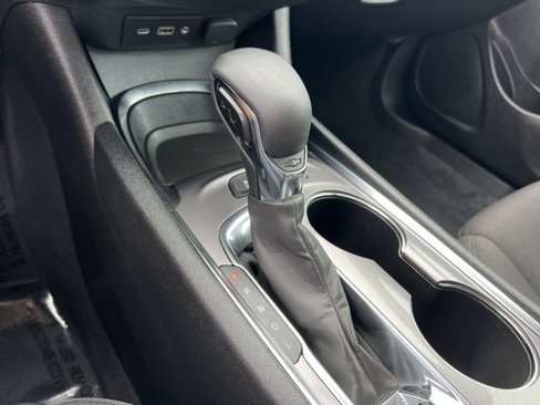 Used 2024 Chevrolet Malibu LT image 21