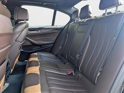 Used 2019 BMW 530i xDrive w/ M Sport Package image 18