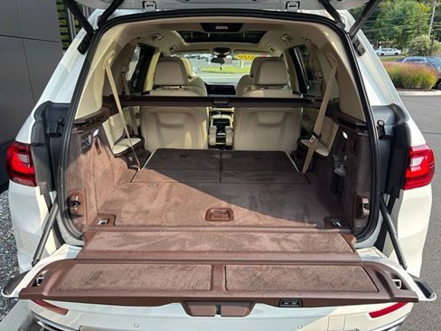 Used 2019 BMW X7 xDrive40i w/ Cold Weather Package image 60