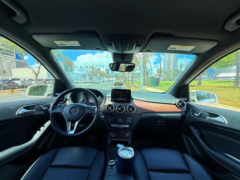 Used 2017 Mercedes-Benz B 250e image 10