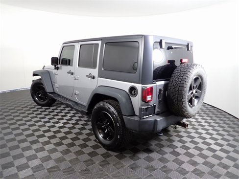 Used 2015 Jeep Wrangler Unlimited Sport w/ Quick Order Package 24S image 9