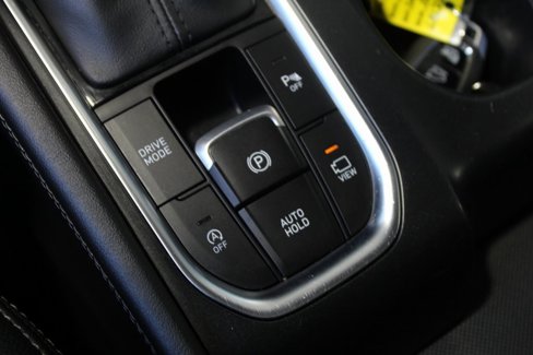 Used 2020 Hyundai Santa Fe Limited image 29