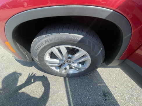 Used 2016 Volkswagen Tiguan S image 17