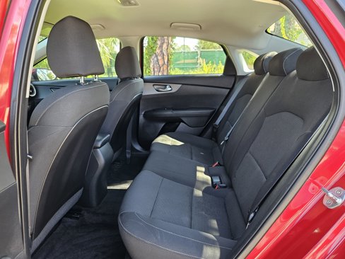 Certified 2020 Kia Forte LXS image 13