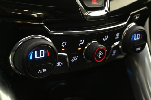 Used 2014 Chevrolet SS image 29
