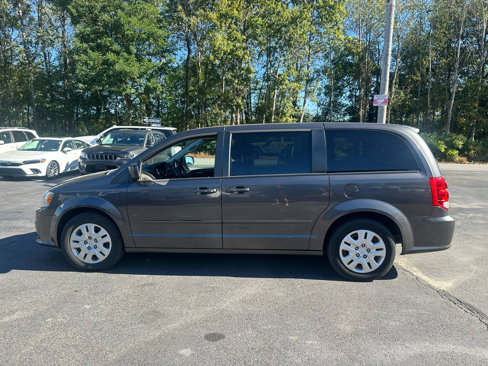 Used 2017 Dodge Grand Caravan SE w/ Power Window Group image 8