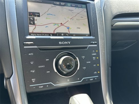 Used 2014 Ford Fusion Titanium image 19