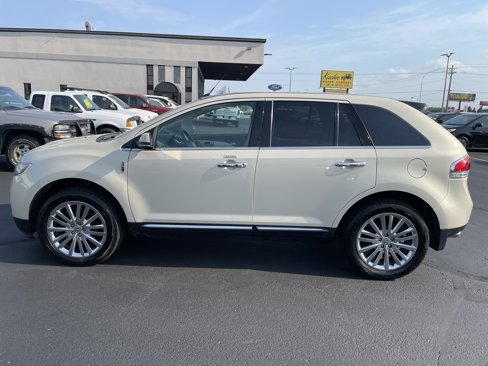 Used 2014 Lincoln MKX AWD w/ Equipment Group 102A image 5