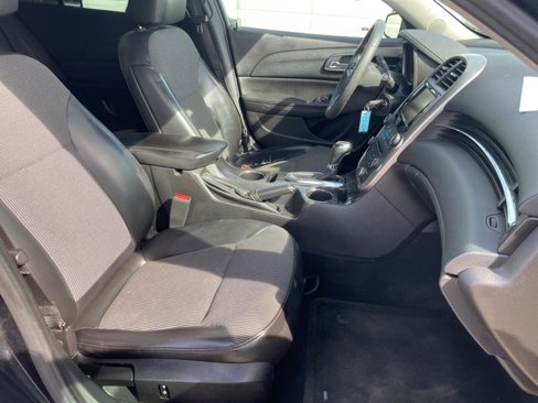 Used 2014 Chevrolet Malibu LT image 17