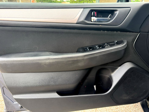 Used 2015 Subaru Outback 2.5i Premium image 19