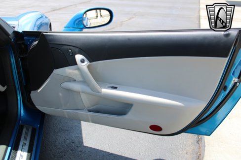 Used 2008 Chevrolet Corvette Coupe w/ Z51 Performance Package image 21