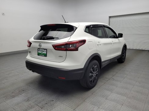 Used 2020 Nissan Rogue Sport S image 9