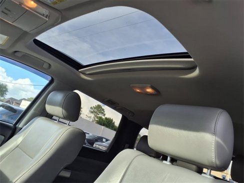Used 2018 Toyota Sequoia SR5 image 7