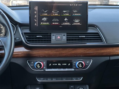 Used 2022 Audi Q5 2.0T Premium Plus image 17