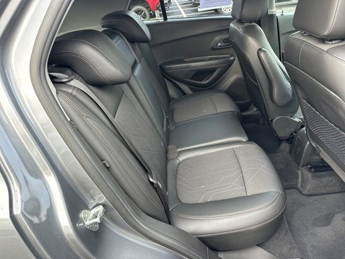 Certified 2019 Chevrolet Trax LT w/ LT Convenience Package image 15