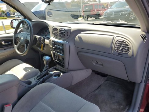 Used 2007 Chevrolet TrailBlazer LS image 26