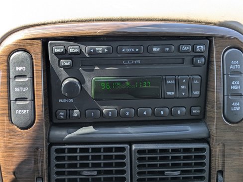 Used 2003 Ford Explorer Eddie Bauer image 25
