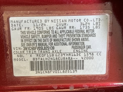 New 2025 Nissan Versa SR w/ Trunk Package image 30