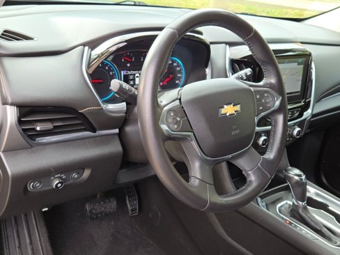 Used 2018 Chevrolet Traverse LT image 26