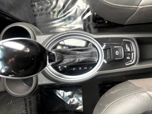 Used 2016 Chevrolet Spark LT image 25