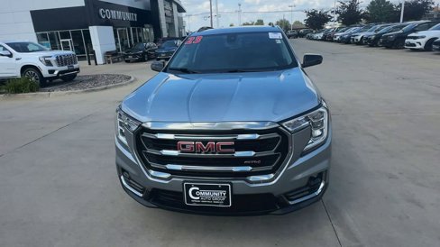 Certified 2023 GMC Terrain AT4 image 3