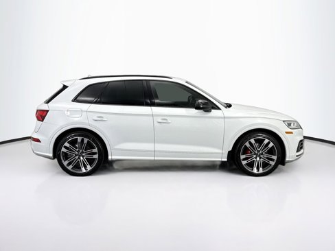 Used 2020 Audi SQ5 Premium Plus w/ Premium Plus Package image 4