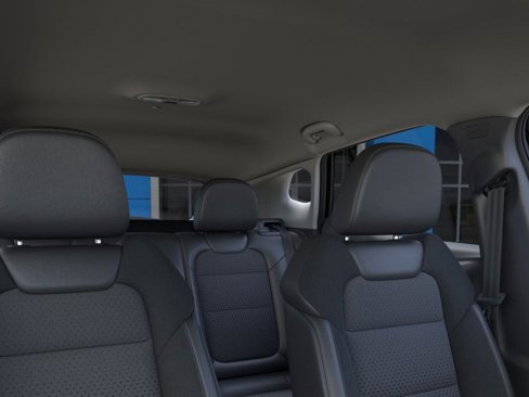 New 2025 Chevrolet Trax LT w/ Driver Confidence Package image 24