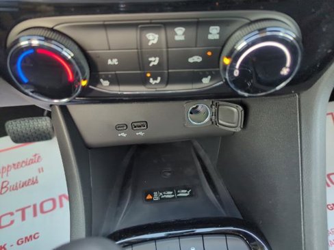 New 2025 Buick Encore GX Sport Touring w/ Advanced Technology Package image 21
