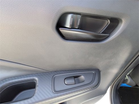 New 2025 Nissan Versa S image 24