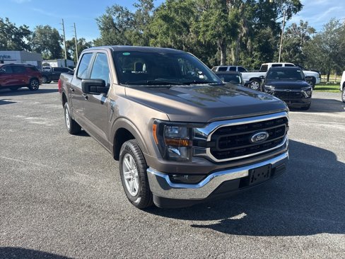 Used 2023 Ford F150 XLT image 2